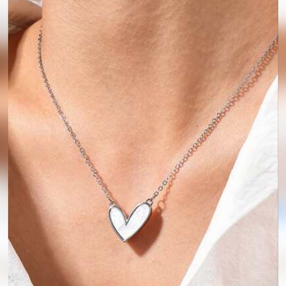 Silver Heart Pendant Necklace